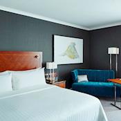 Bedroom - London Heathrow Marriott Hotel