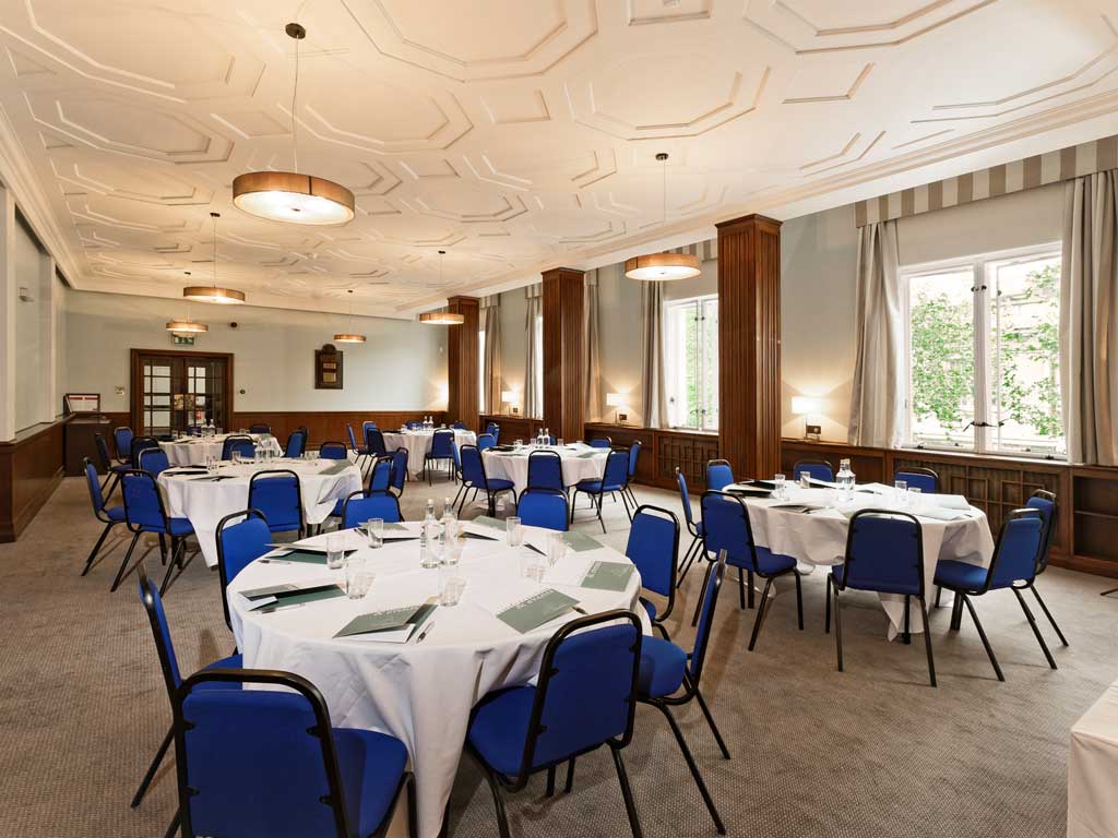 Portsmouth Guildhall Portsmouth Hampshire Venue Details