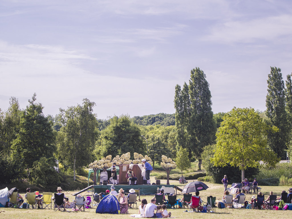 Campbell Park, Milton Keynes, Buckinghamshire » Venue Details