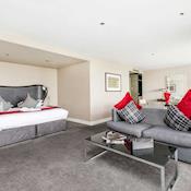 Executive Bedroom - Brooklands Hotel