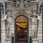 Drapers' Entrance - Drapers' Hall