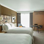 Double-Double Bedroom - London Marriott Hotel Regents Park