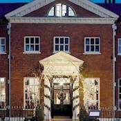Hotel entrance - Sir Christopher Wren Hotel