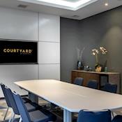 Meeting Room 2 - Courtyard by Marriott Oxford South