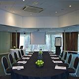 Oak Suite
