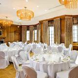 The Grand Boardroom