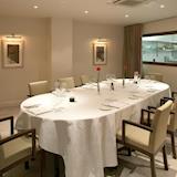 Chefs Table